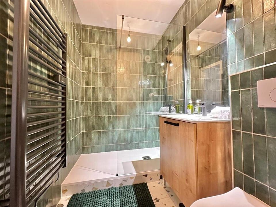 Le Vert D'eau - Raffiné - Central - Balcon Apartment in Mont-de-Marsan