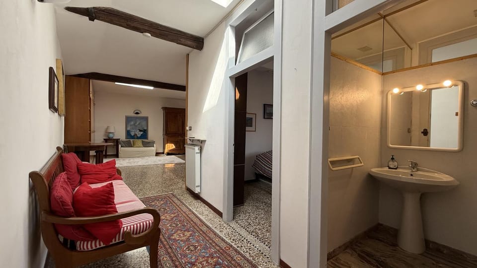 Bathroom, Living room