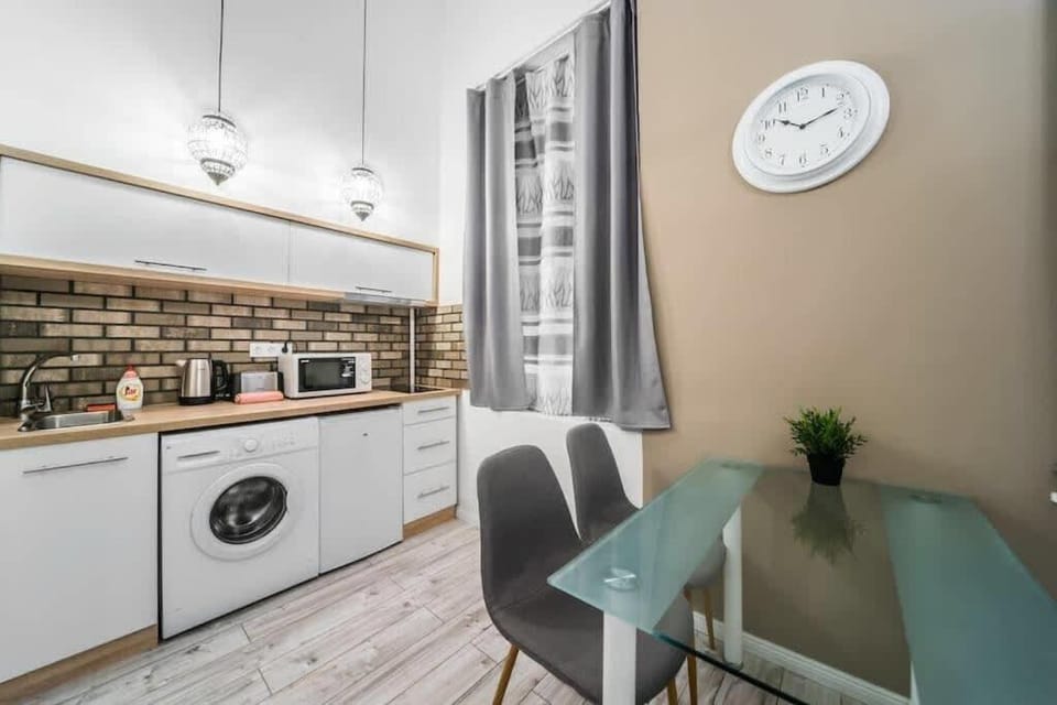 Sweet & Cozy Home at Center House in Budapest