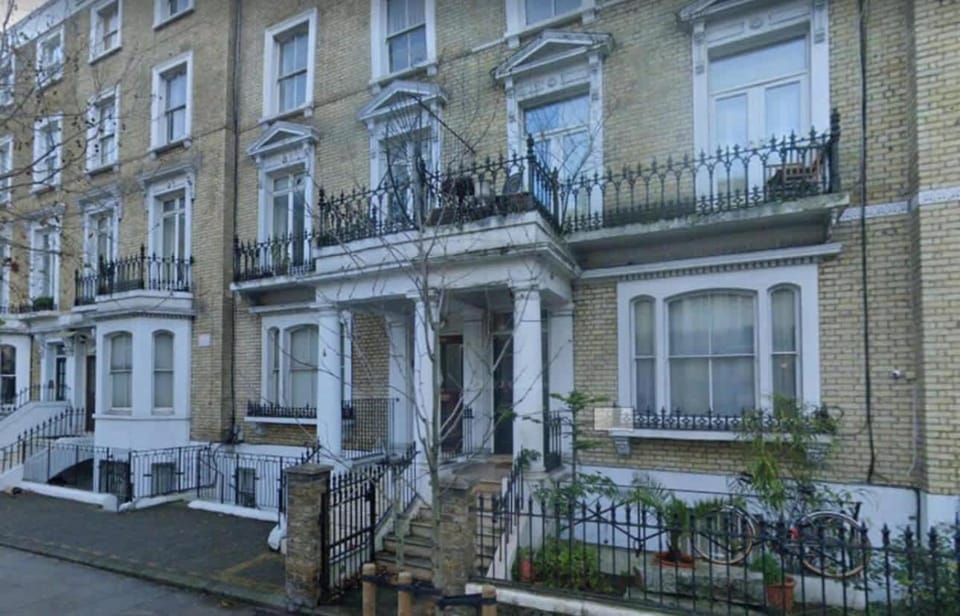 Elegant Chelsea One Bed Apartment in London