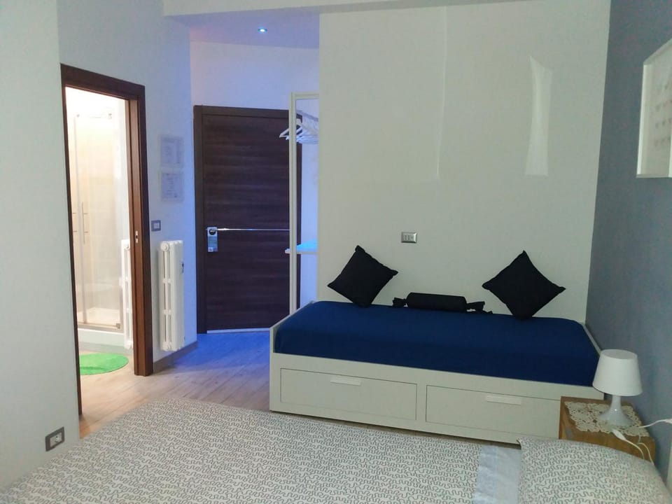 Other, Other, Photo of the whole room, Decorative detail