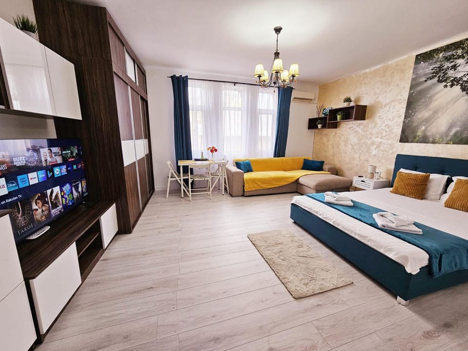 Central Bucharest 1-Bedroom Apartment near Universitate Metro Apartment in Bucharest