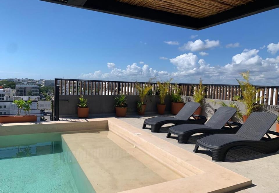 Day, Natural landscape, View (from property/room), Pool view, Swimming pool, sunbed