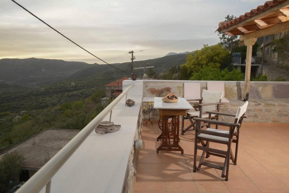 Natural landscape, View (from property/room), Balcony/Terrace, Mountain view