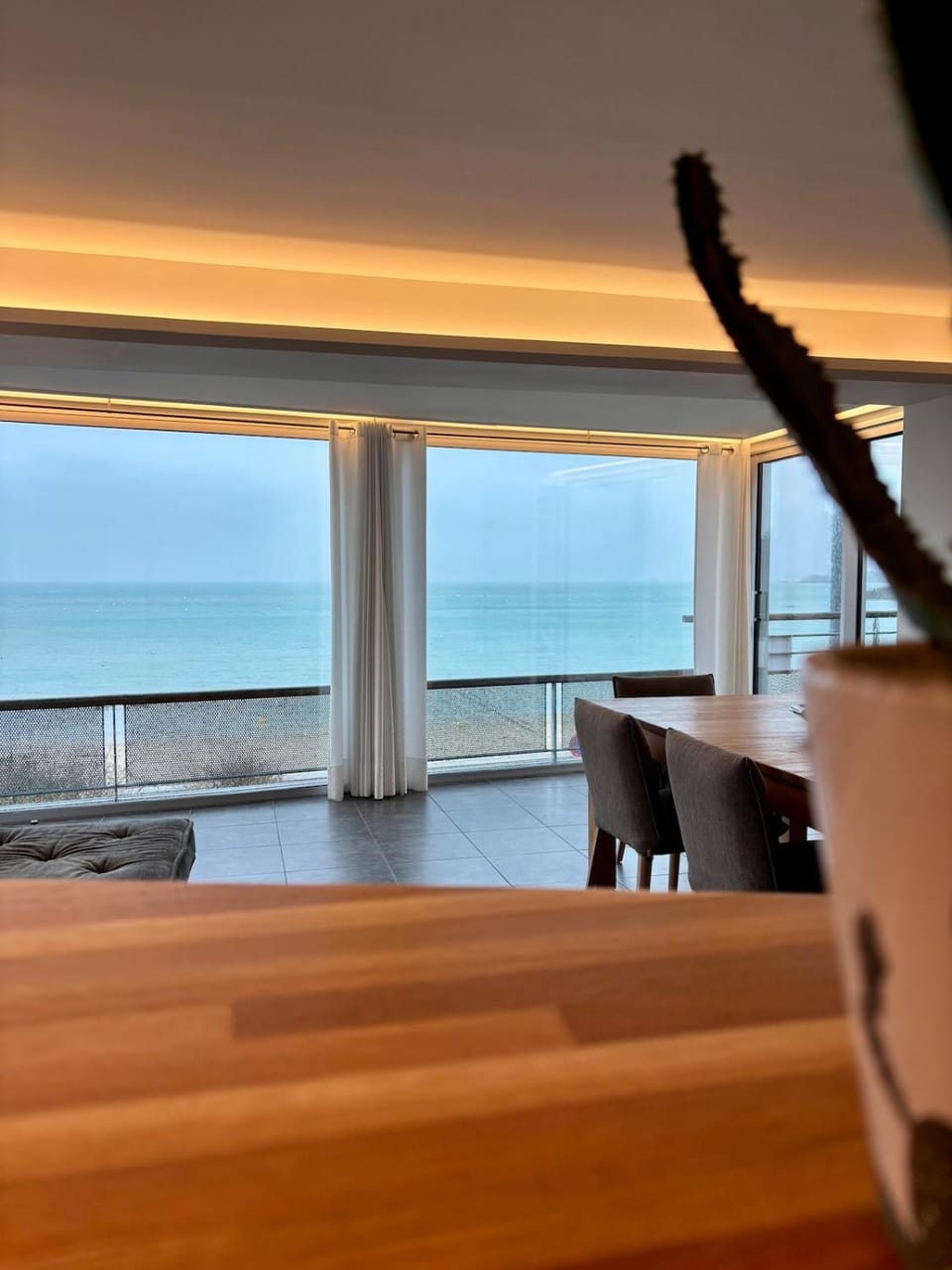Natural landscape, Living room, Sea view
