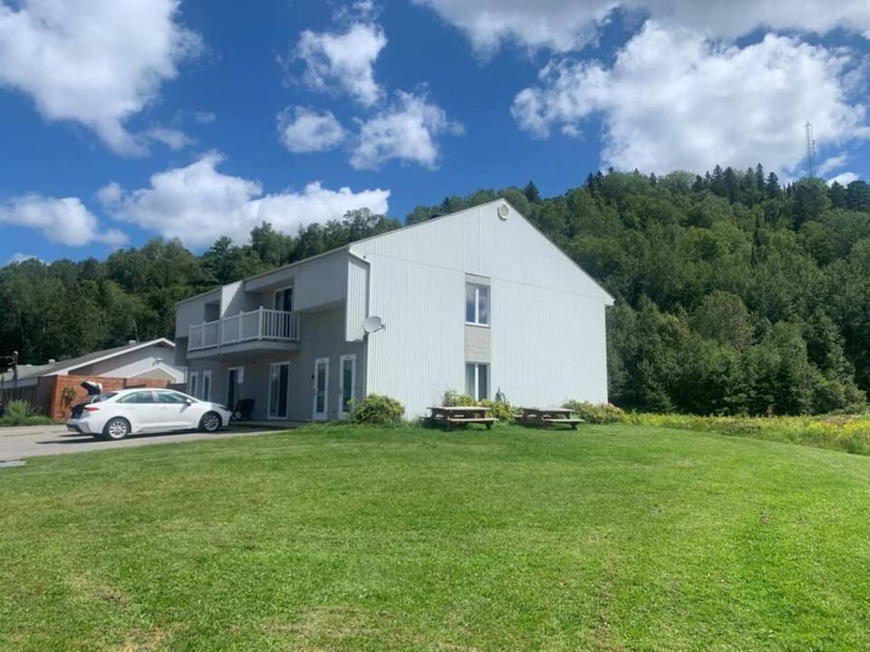 Property building, Parking