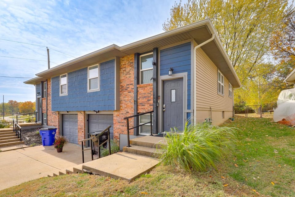 'McBride Cul-De-Sac' Quiet Apt for Extended Stays Apartment in Independence
