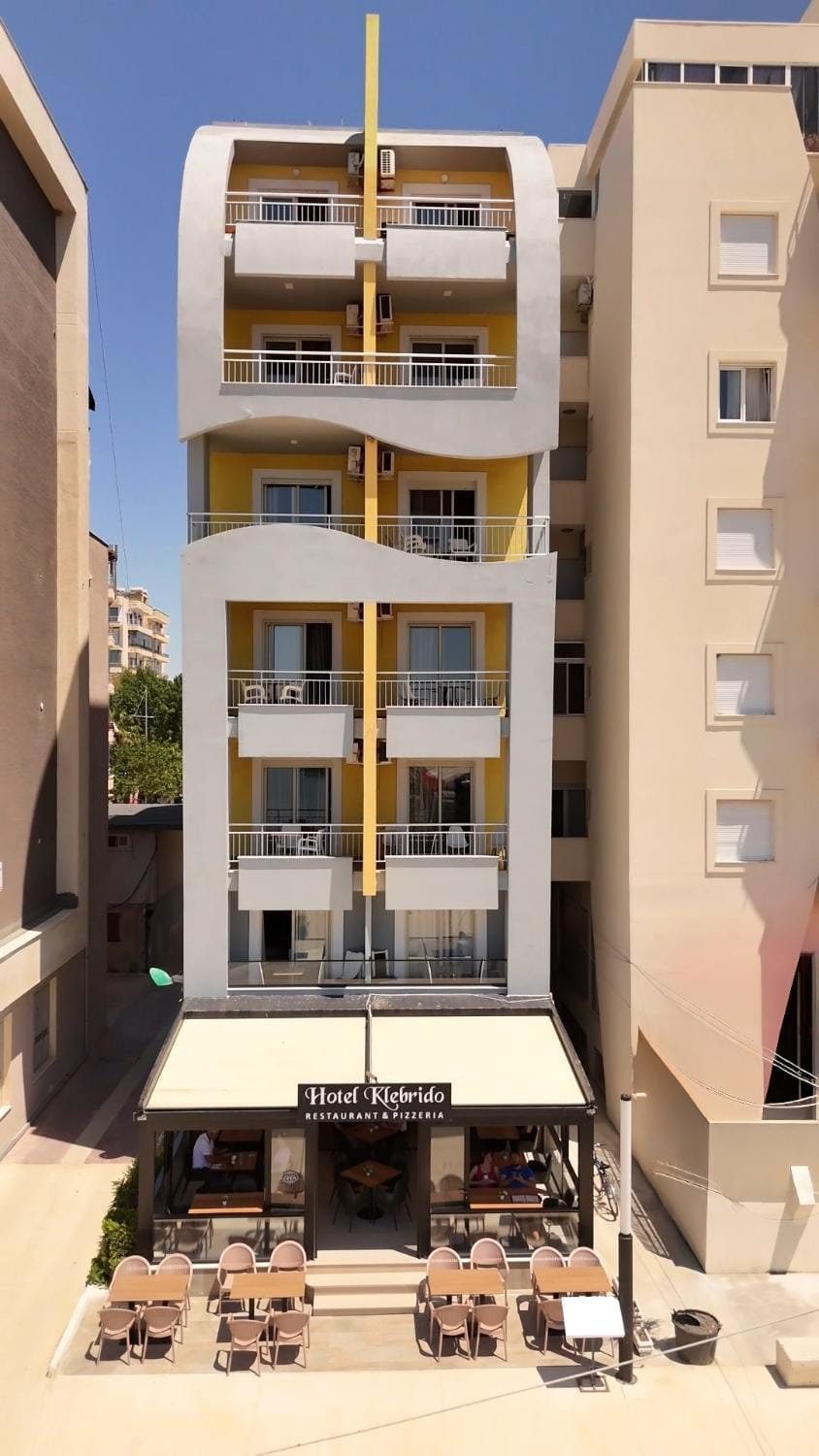 Property building, Day