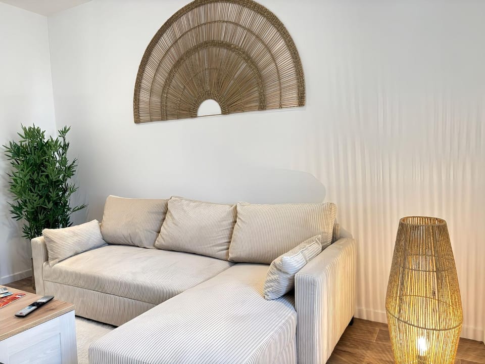 Chaleureuse convivialité à partager Apartment in Auvergne-Rhône-Alpes