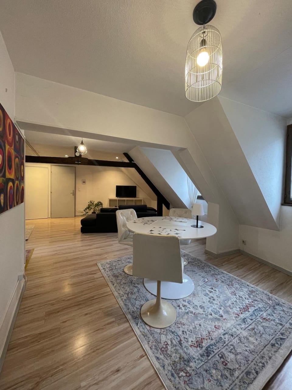 Living room, Seating area, Dining area