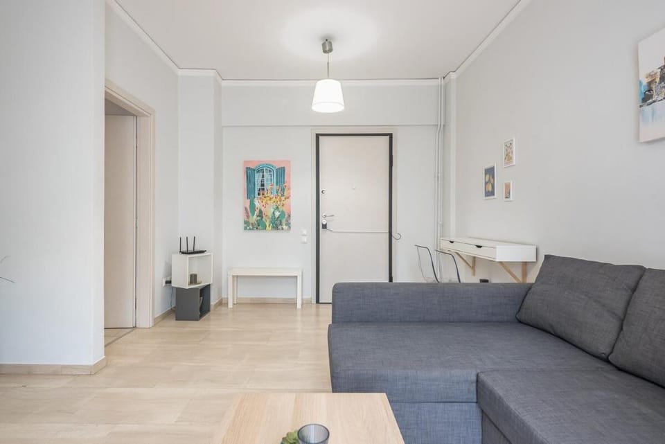 Kallithea metro station Apartment in Kallithea