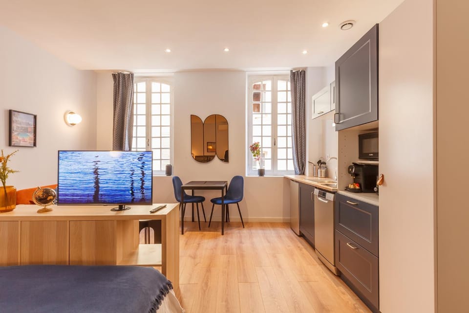Daumas 2 - Elégant appartement - central Apartment in Toulon