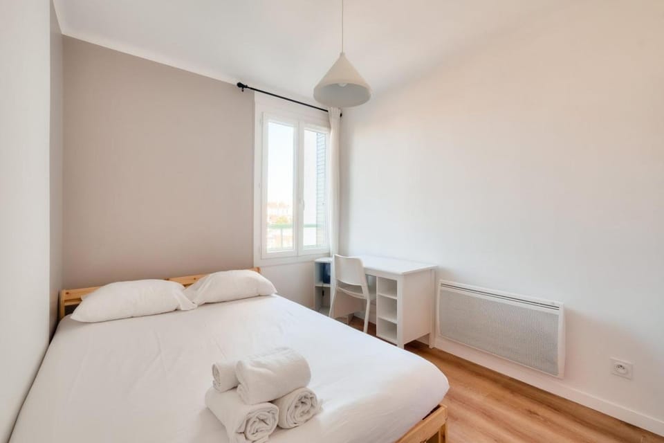 Superbe F3 proche des Terrasses du Port Apartment in Marseille