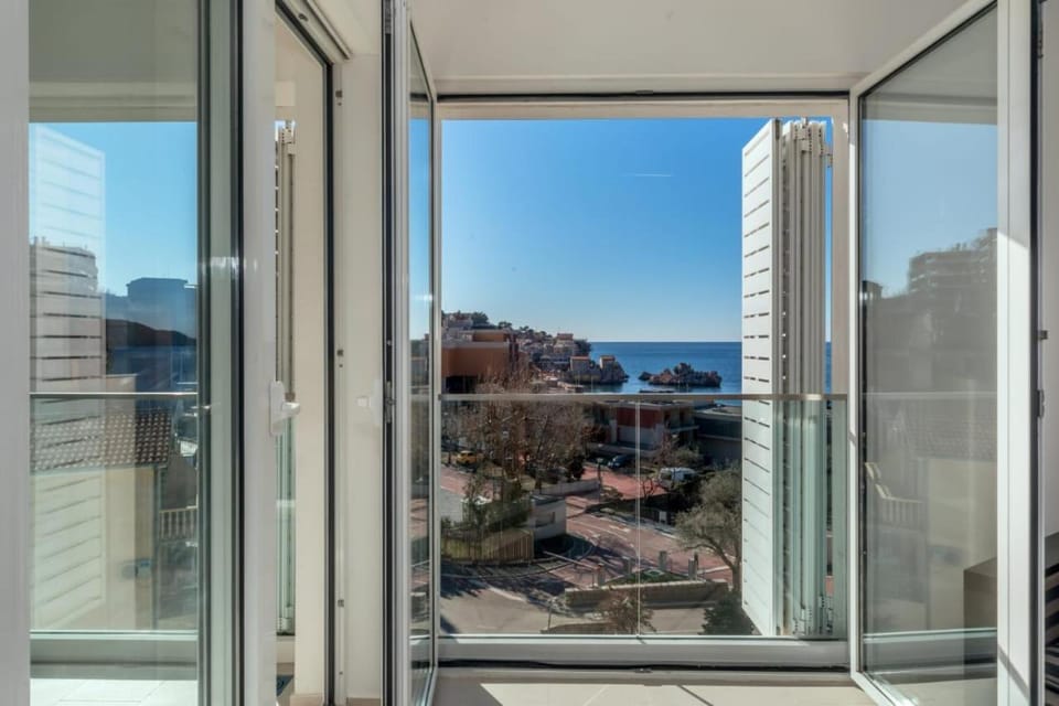 Апартамент Varvara Apartment in Budva Municipality