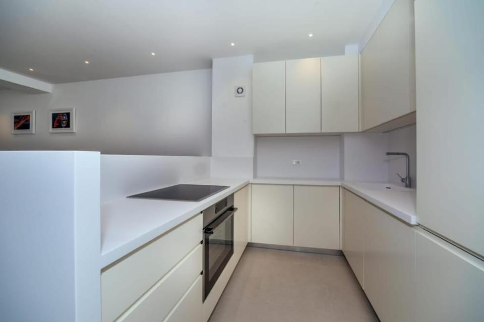 Апартамент Varvara Apartment in Budva Municipality