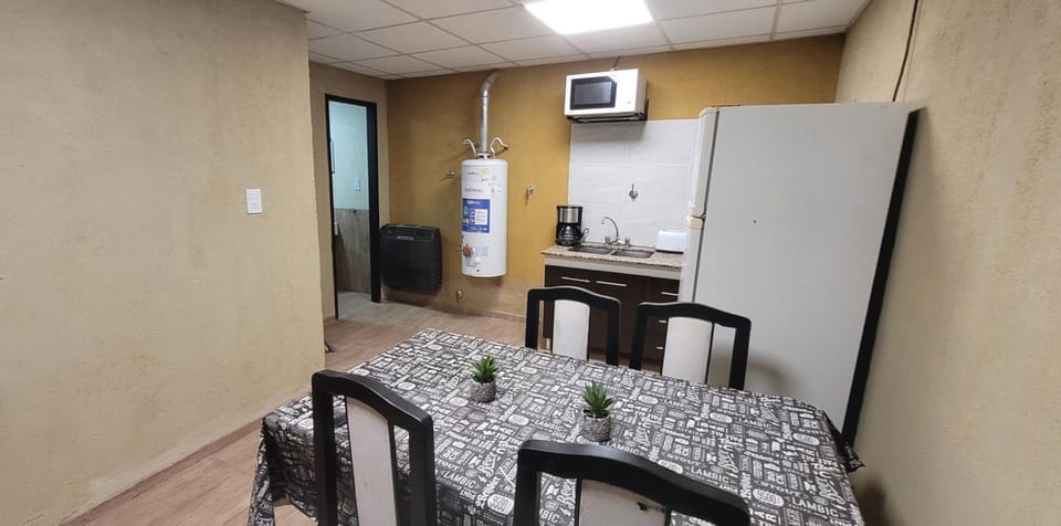 TV and multimedia, Kitchen or kitchenette, Dining area, minibar, oven