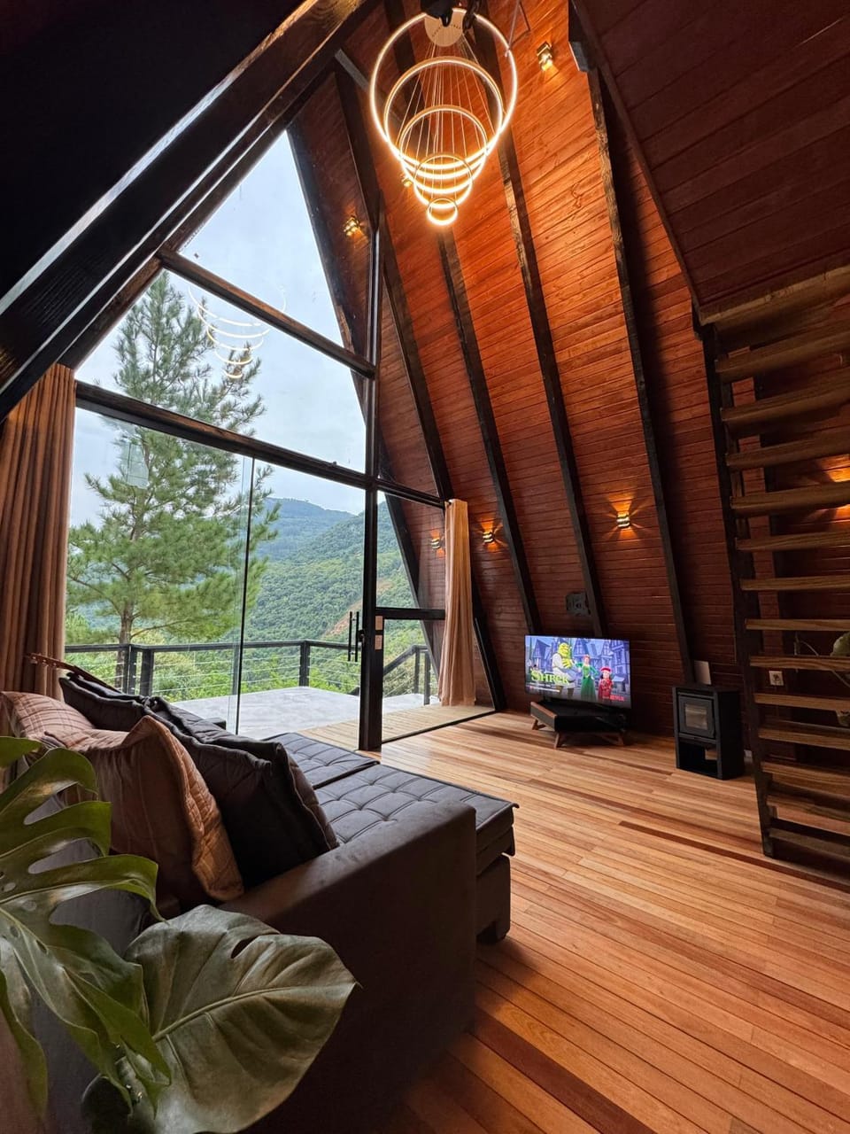 Communal lounge/ TV room