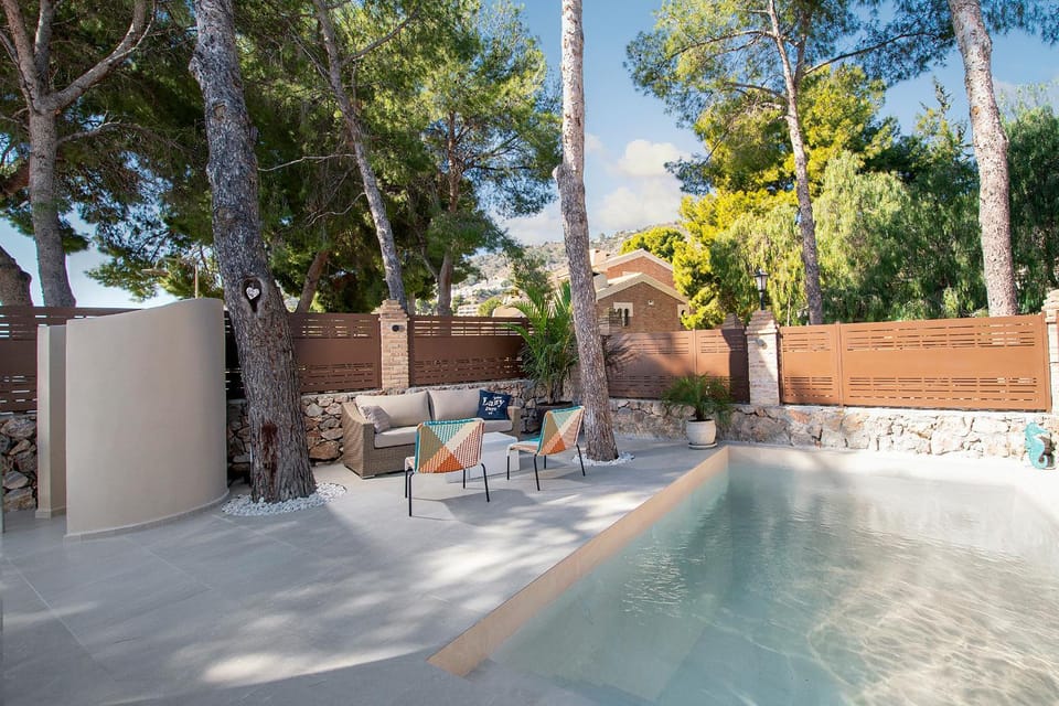 Garden, Swimming pool