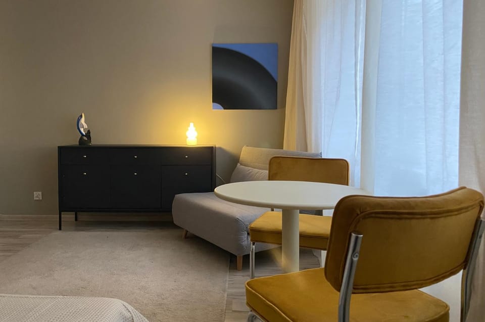 Living room, Photo of the whole room, Seating area