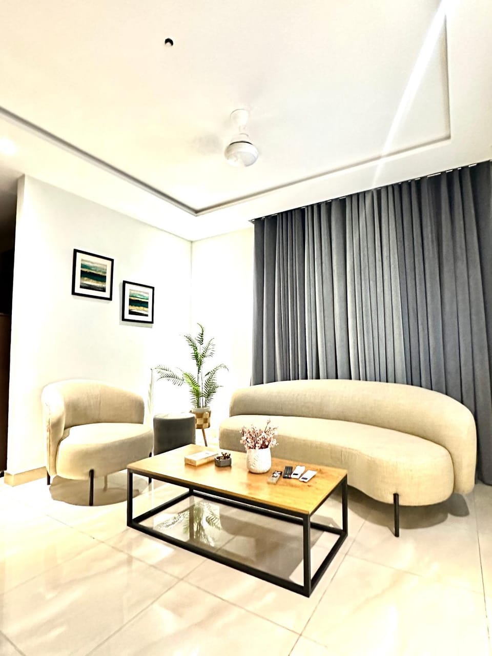 Zameen Aurum Luxury Apartments Gulberg 3 Mirhaa homes -1 Apartment in Lahore