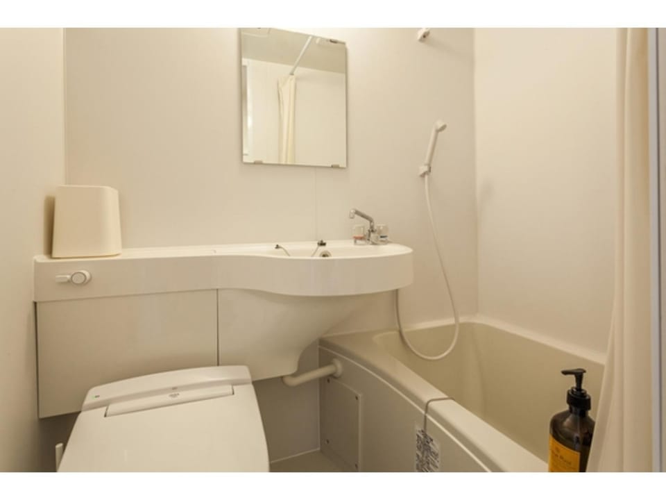 Condominium Resort Naha Living Inn Asahibashiekima - Vacation STAY 92450v Hotel in Naha