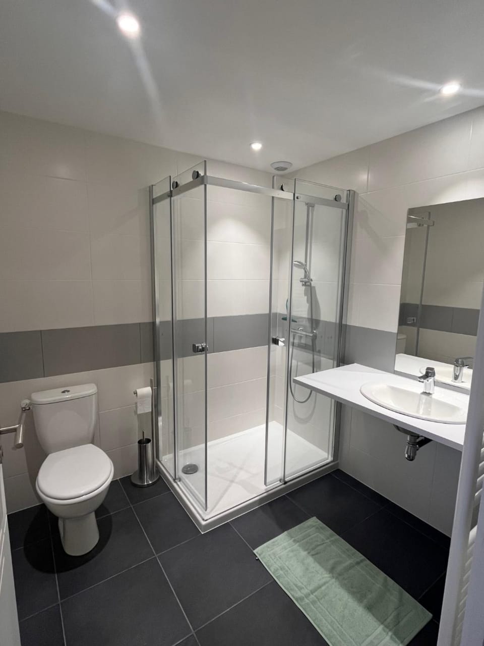 Toilet, Bathroom