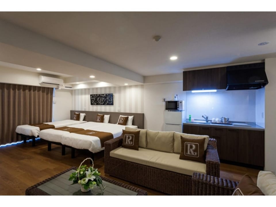 Condominium Resort Naha Living Inn Asahibashiekima - Vacation STAY 92453v Hotel in Naha
