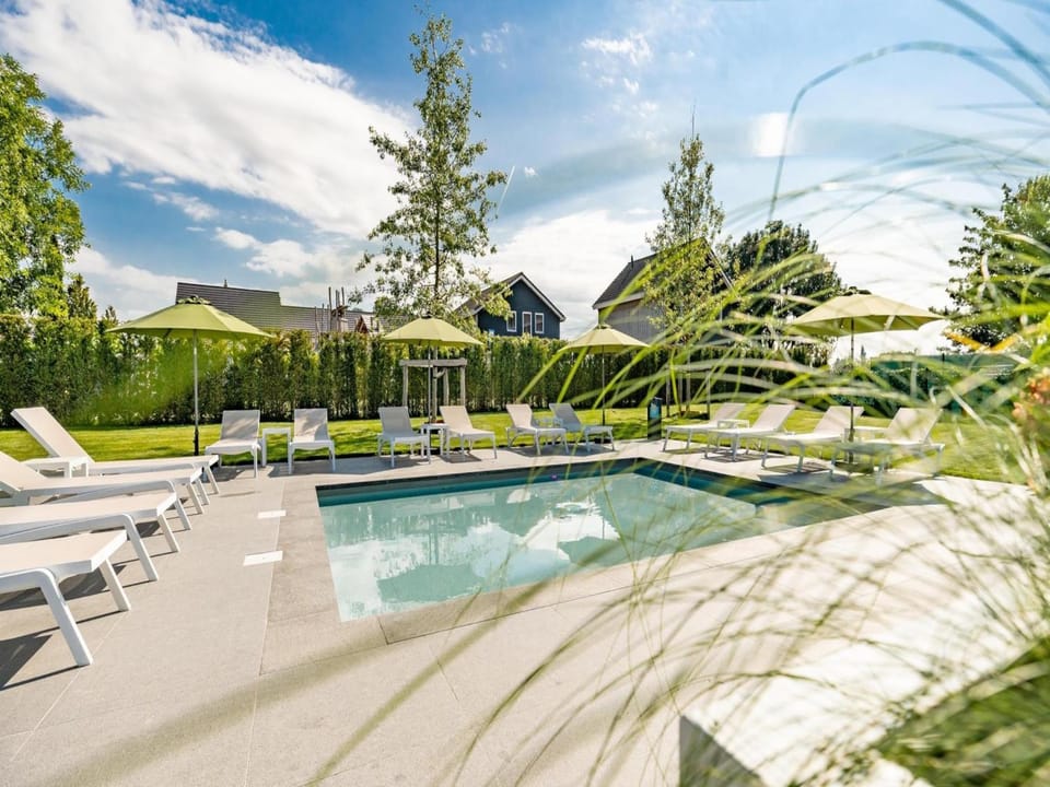 Other, Swimming pool