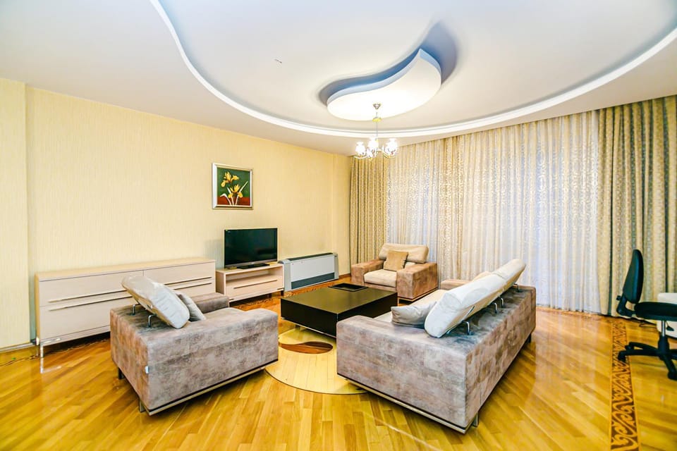TV and multimedia, Seating area