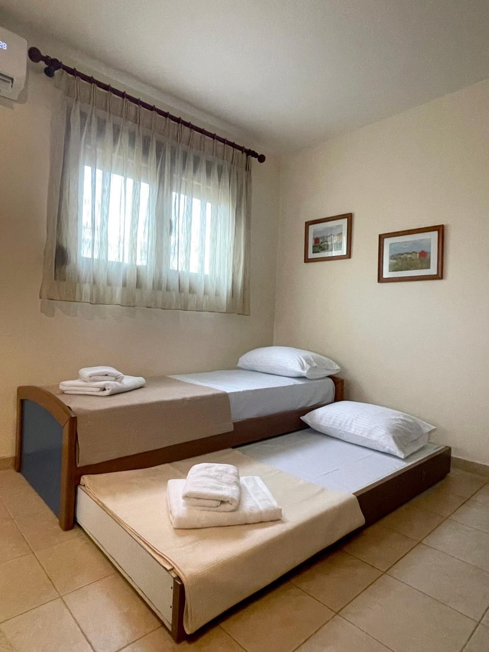 Joanna's House House in Nea Peramos