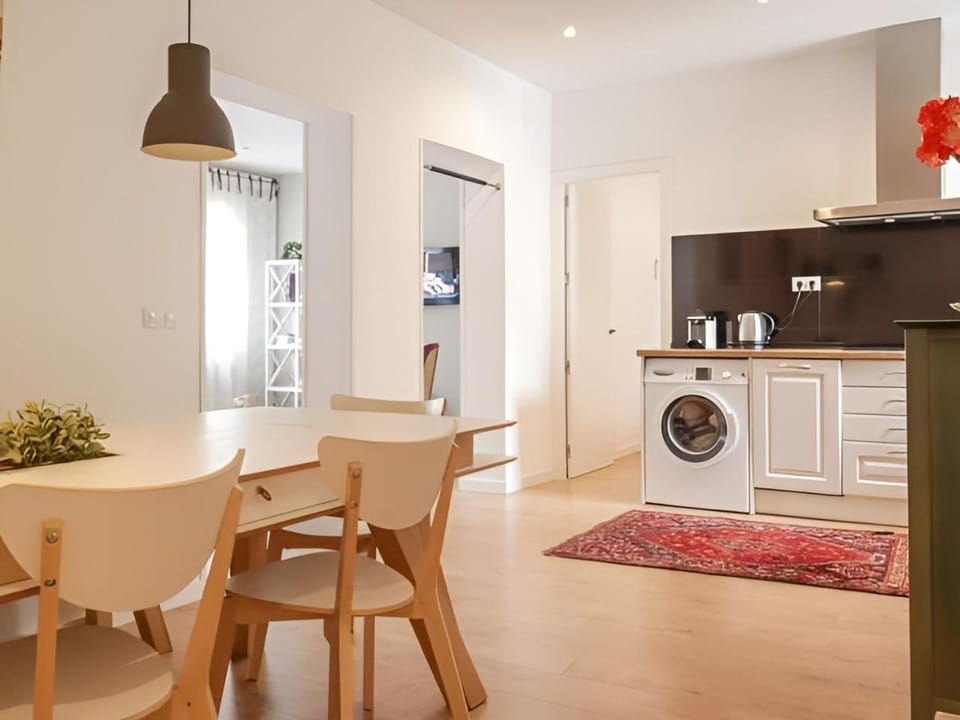 Sam Cozy Elite Studio Apartment in Constanța County