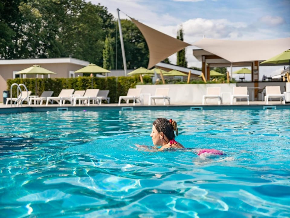 Other, Swimming pool