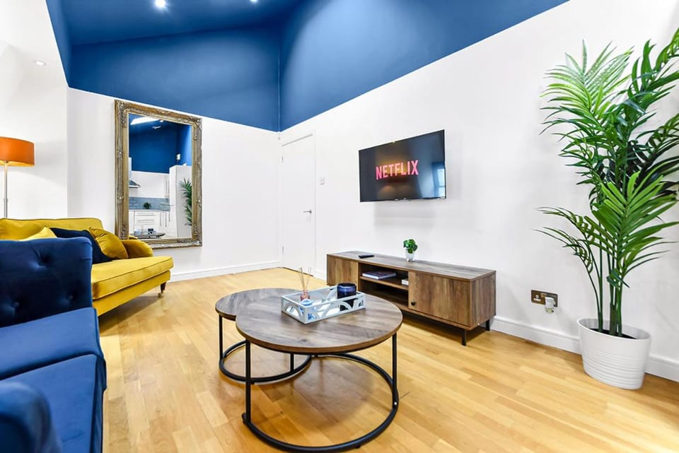 Modern 2 Bed Flat, London Eye, Waterloo Zone 1 Apartment in City of Westminster