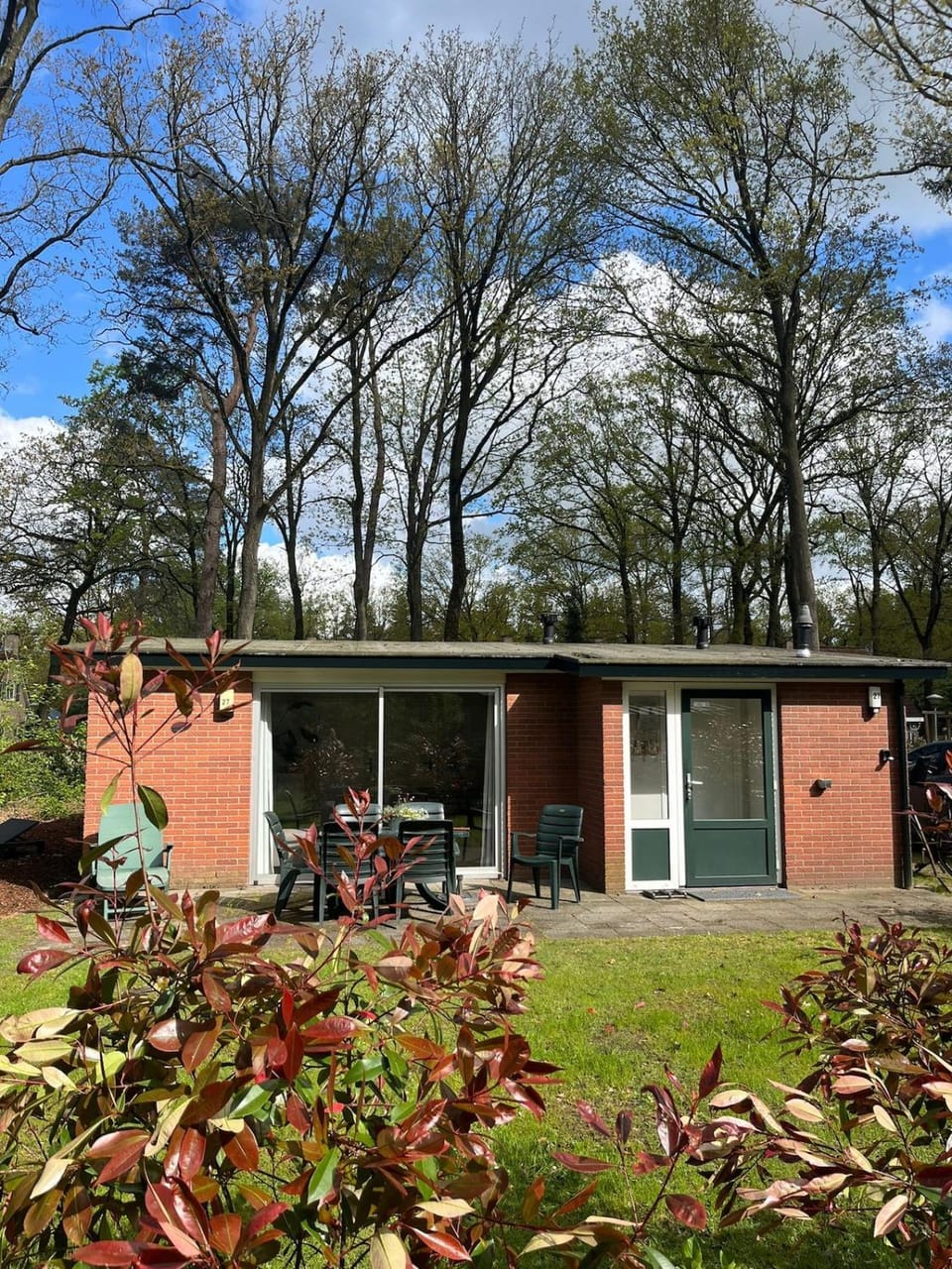 Property building, Spring, Day, Garden, Garden, Garden view