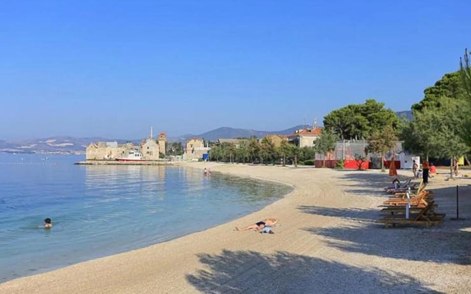 Nearby landmark, Day, Natural landscape, Beach, Sea view