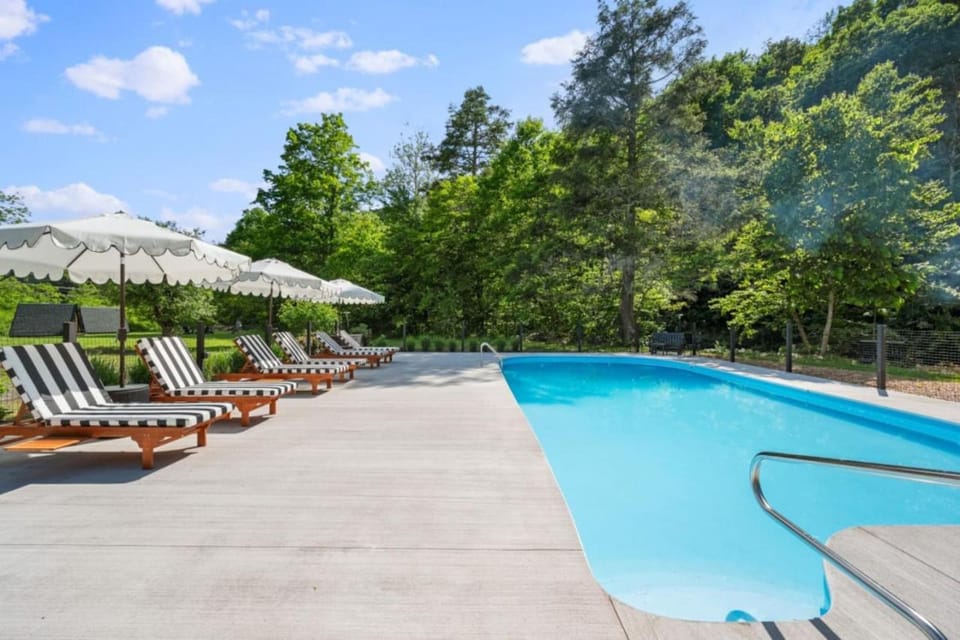The Bend Micro Resort House in Shandaken