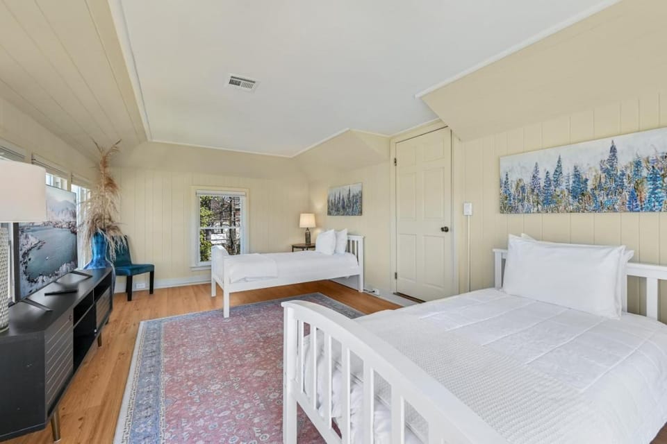 Merrimon Manor Historic Remodel House in Asheville
