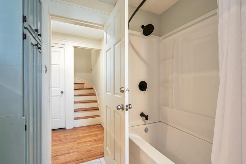 Merrimon Manor Historic Remodel House in Asheville