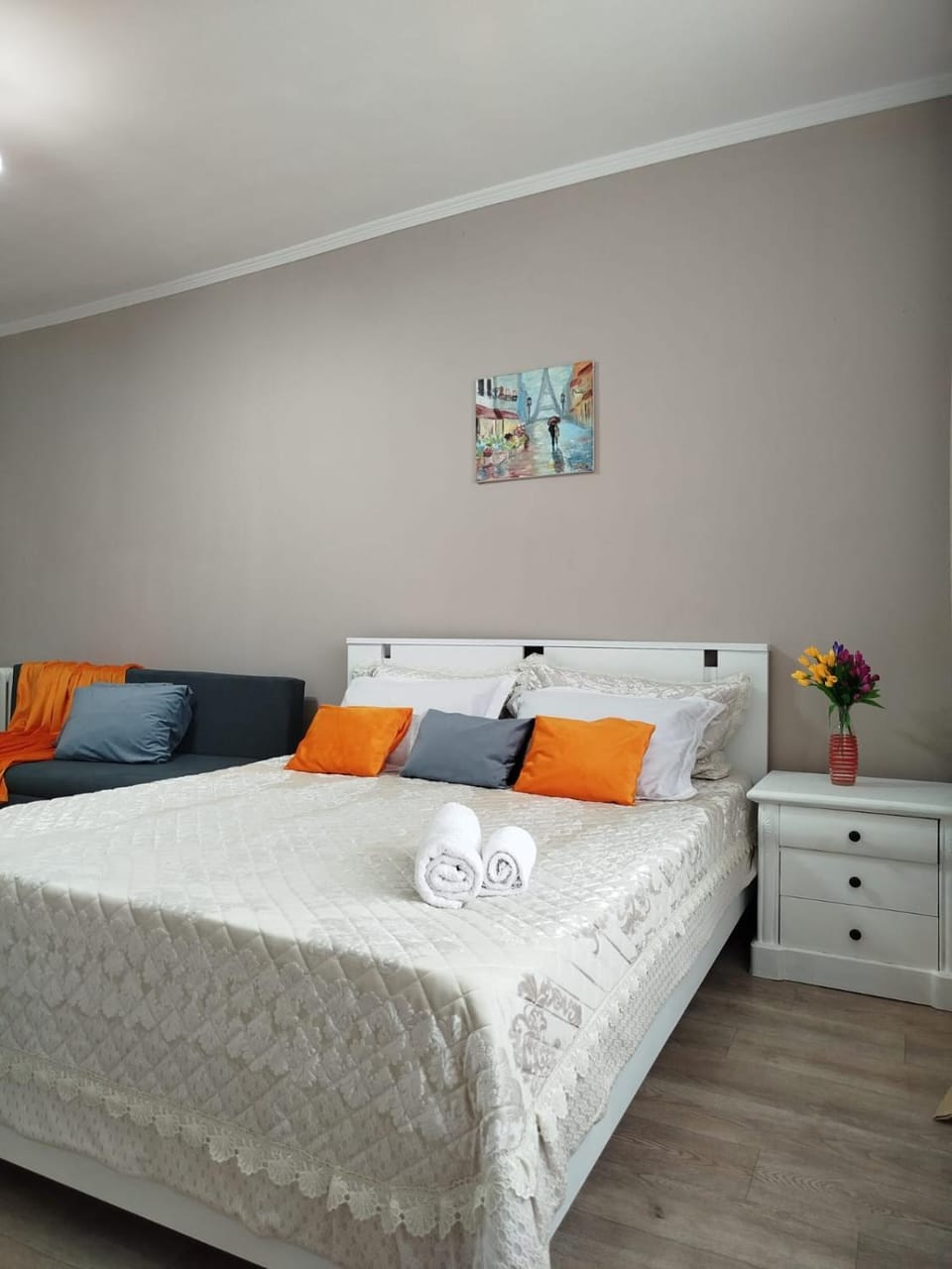 Bed, Photo of the whole room