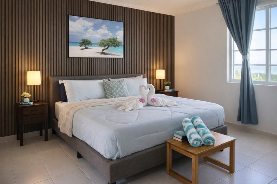 Bed, Bedroom, towels
