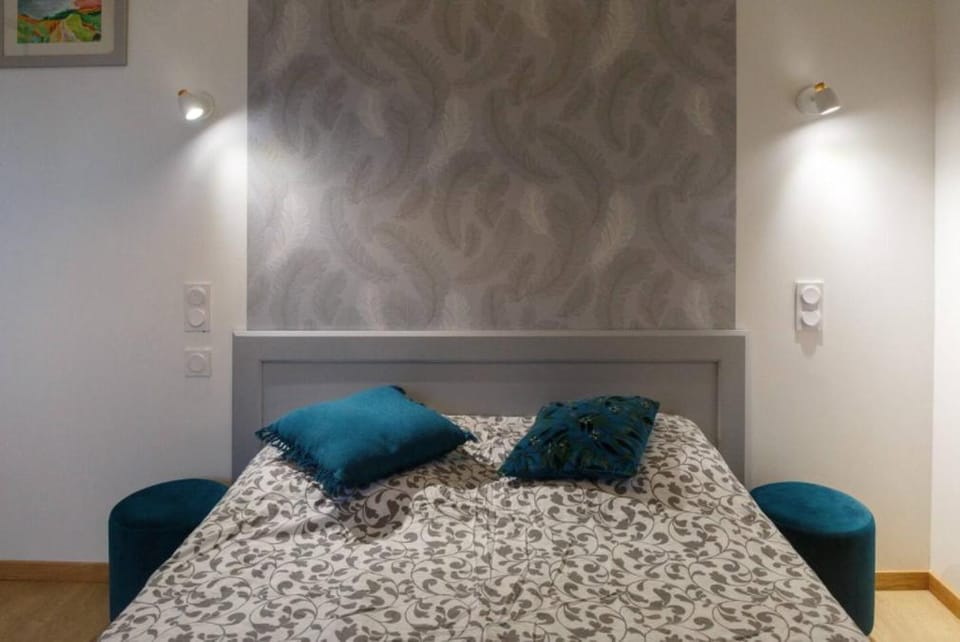 App 3étoiles Tout Confort Neuf Vue Mer avec Jardin CAROUAL Apartment in Brittany