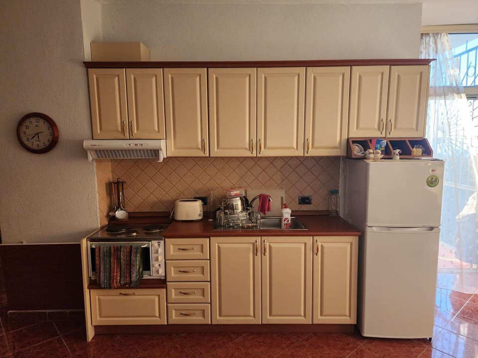 Vistamar Apartment Apartment in Tirana County, Albania