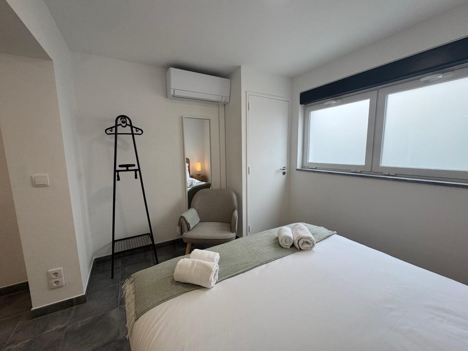 Estoril Nest- Walk to the Beach Apartment in Estoril