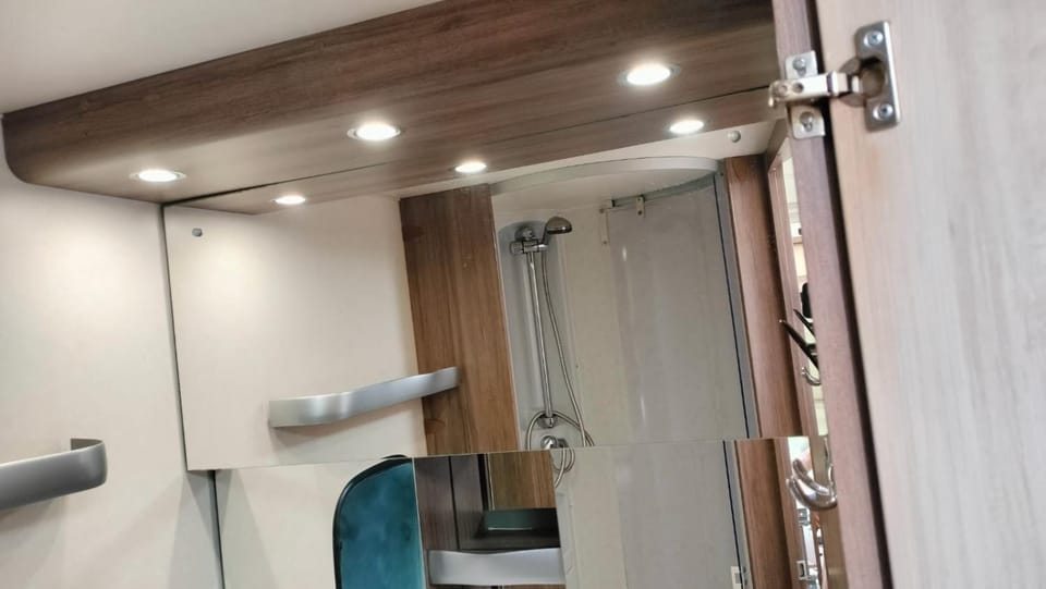Shower, Bathroom, wardrobe