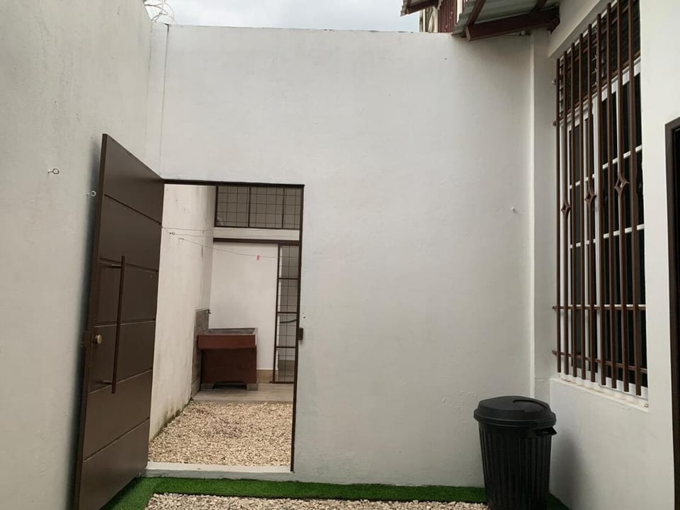 8 habitaciones para 16 personas House in Guatemala