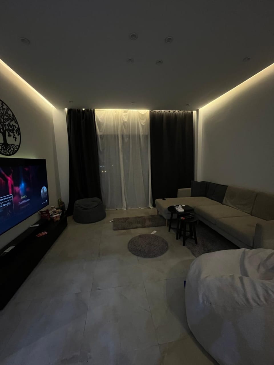 TV and multimedia, Photo of the whole room, Seating area