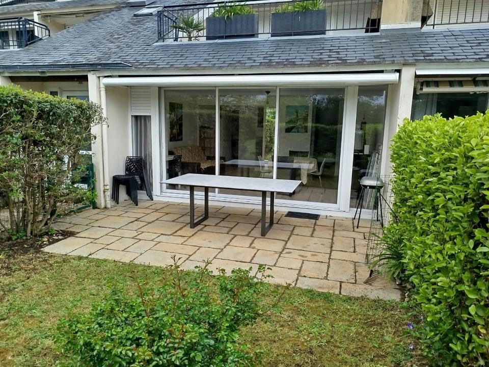 Patio, Garden