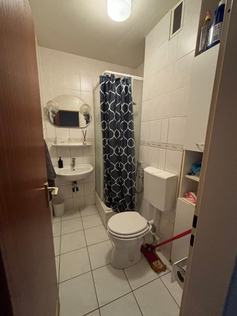 Günstige 1-Zimmer-Wohnung mit Küche und Bad in Dortmhnd Brackel Apartment in Dortmund