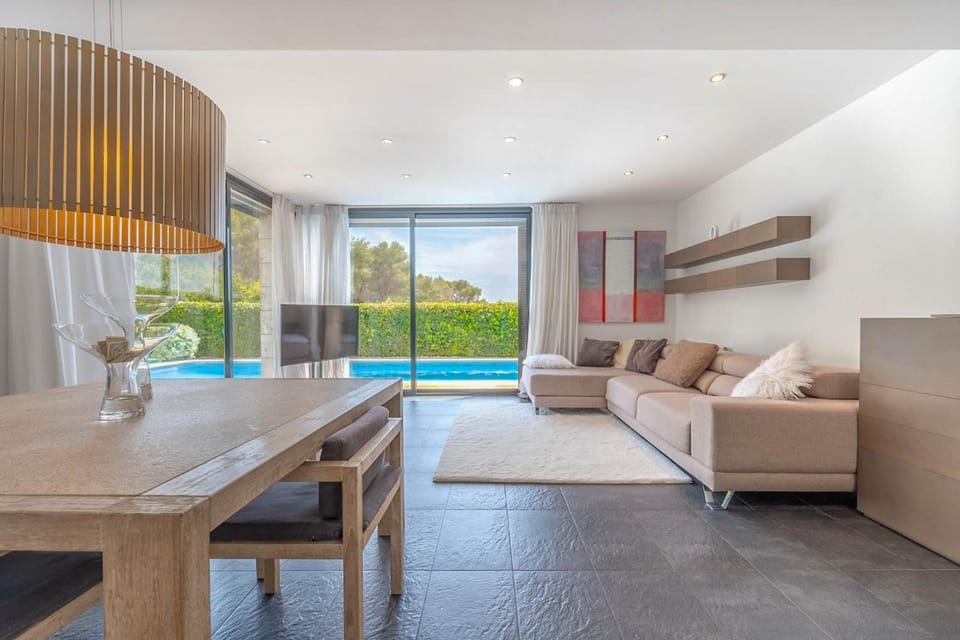 Sunset House by Hello Homes Sitges Villa in Garraf