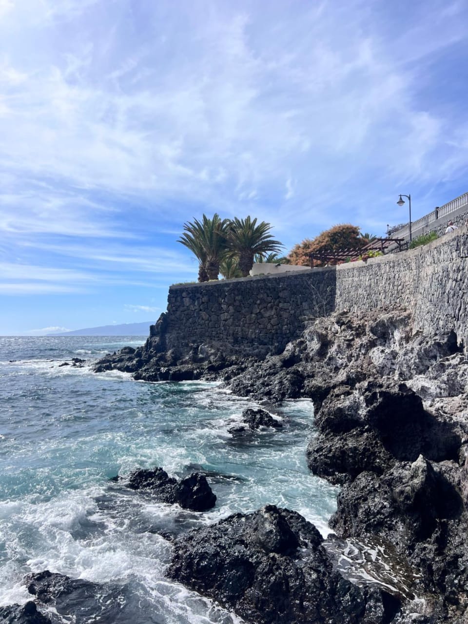 Nearby landmark, Natural landscape